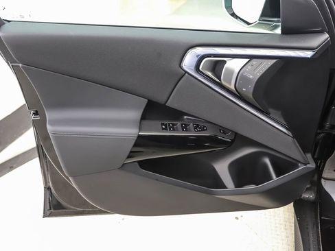 New 2026 BMW X3 xDrive30 w/ Premium Package image 9