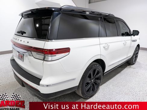 Used 2024 Lincoln Navigator Black Label AWD/4WD image 5