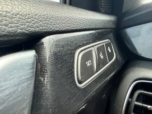 Used 2022 Hyundai Palisade Limited AWD/4WD image 29