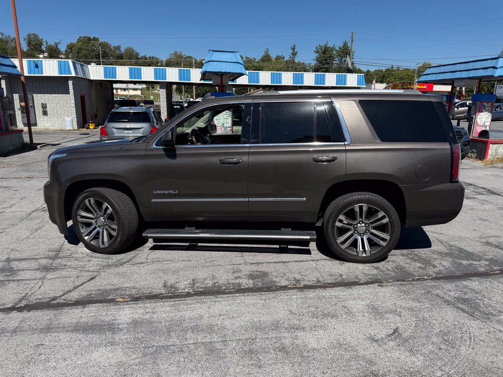 Used 2019 GMC Yukon Denali w/ Denali Ultimate Package AWD/4WD image 8