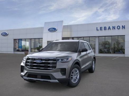 New 2026 Ford Explorer Active RWD image 3