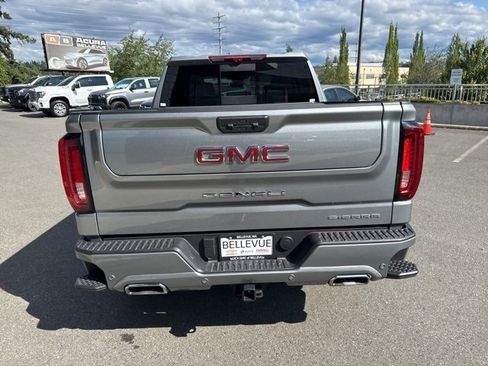 Used 2025 GMC Sierra 1500 Denali image 4