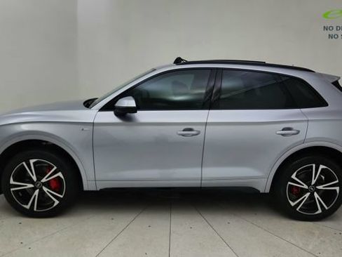 Used 2025 Audi Q5 2.0T Premium Plus w/ Premium Plus Package AWD/4WD image 3