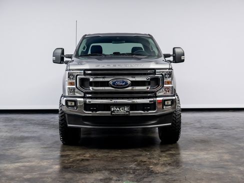 Used 2021 Ford F250 XLT w/ XLT Value Package image 2
