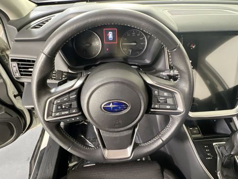 Used 2023 Subaru Outback Premium AWD/4WD image 11