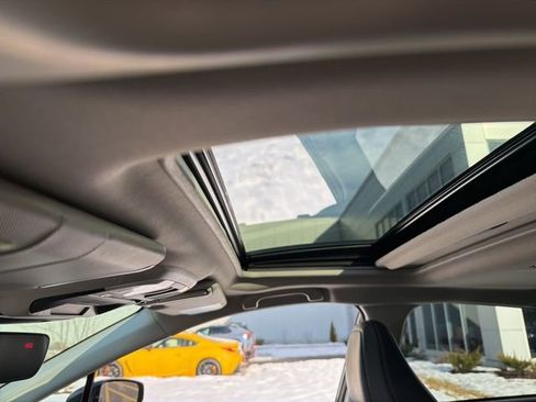 Used 2024 Subaru Crosstrek 2.5i Limited image 21