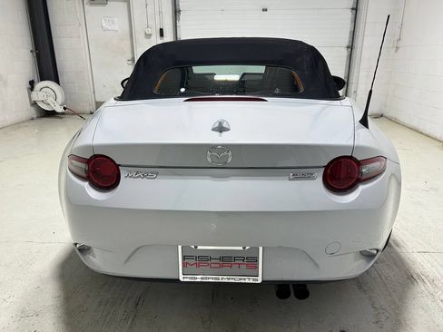 Used 2016 MAZDA MX-5 Miata Grand Touring RWD image 6