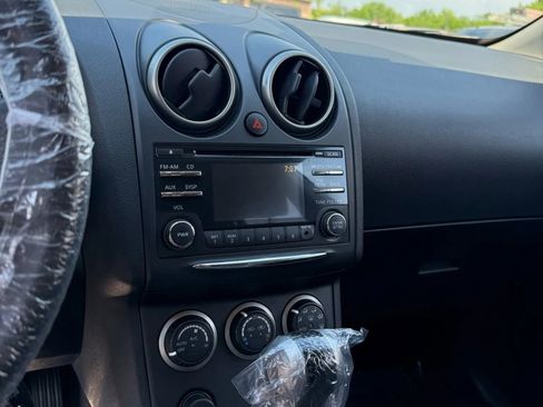 Used 2013 Nissan Rogue SV image 13