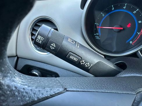 Used 2016 Chevrolet Cruze LT image 30