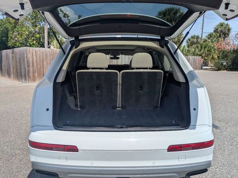 Used 2019 Audi Q7 2.0T Premium Plus w/ Premium Plus Package AWD/4WD image 13