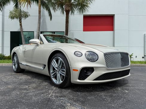 Used 2023 Bentley Continental GT Mulliner AWD/4WD image 12
