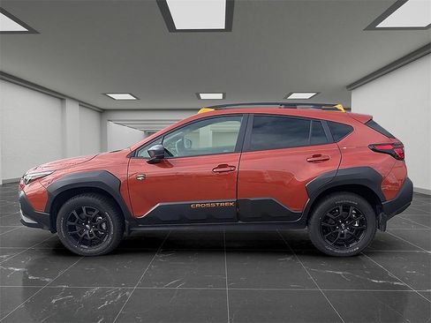 Used 2025 Subaru Crosstrek 2.5i Wilderness image 11