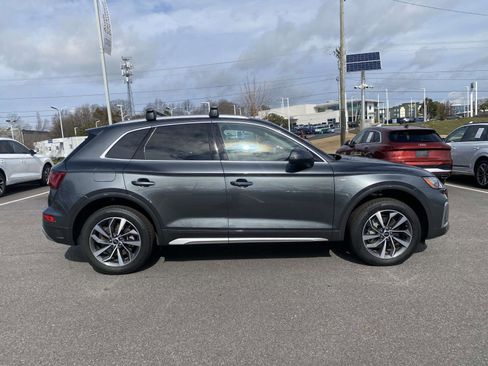 Certified 2024 Audi Q5 2.0T Premium Plus image 8