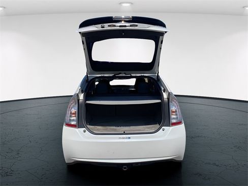 Used 2013 Toyota Prius Plug-In Hybrid image 14