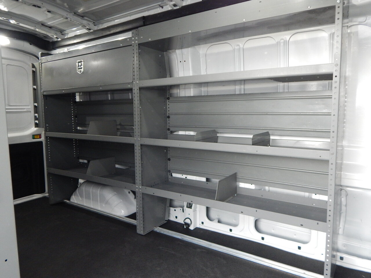 Used 2018 Ford Transit 250 148 Medium Roof RWD image 13