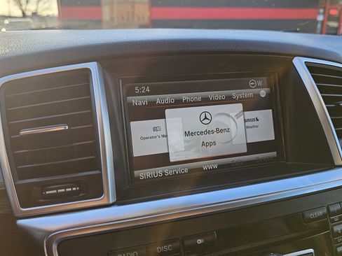 Used 2013 Mercedes-Benz ML 350 4MATIC w/ Premium 1 Pkg image 37