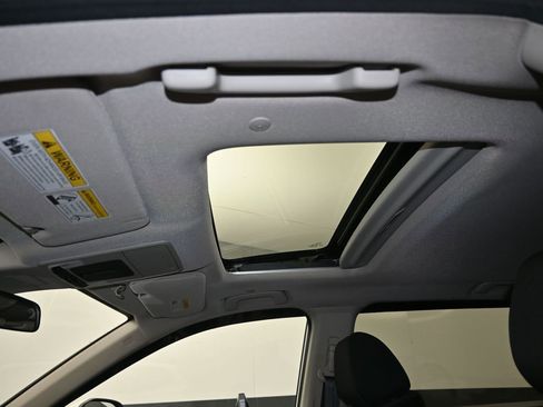 Certified 2024 Honda CR-V EX image 22