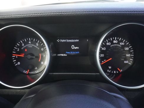 Used 2022 Ford Mustang Coupe image 10