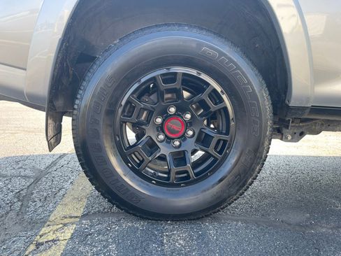 Used 2023 Toyota 4Runner TRD Off-Road Premium image 16