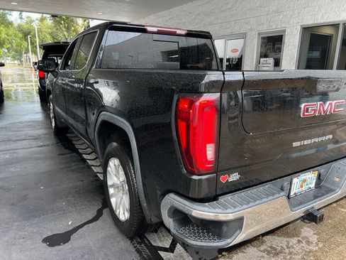 Used 2019 GMC Sierra 1500 SLT w/ SLT Premium Package RWD image 4