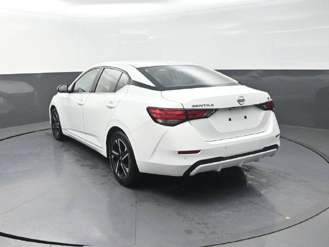 Used 2024 Nissan Sentra SV FWD image 6