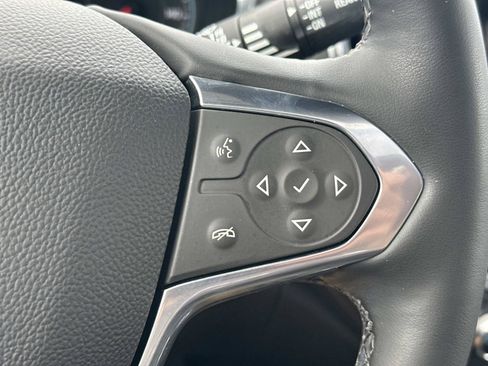 Used 2023 Chevrolet Traverse RS w/ LPO, Floor Liner Package AWD/4WD image 23
