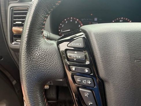 Used 2022 Nissan Frontier PRO-4X w/ Technology Package AWD/4WD image 20