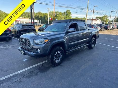 Used 2021 Toyota Tacoma TRD Off-Road AWD/4WD image 4
