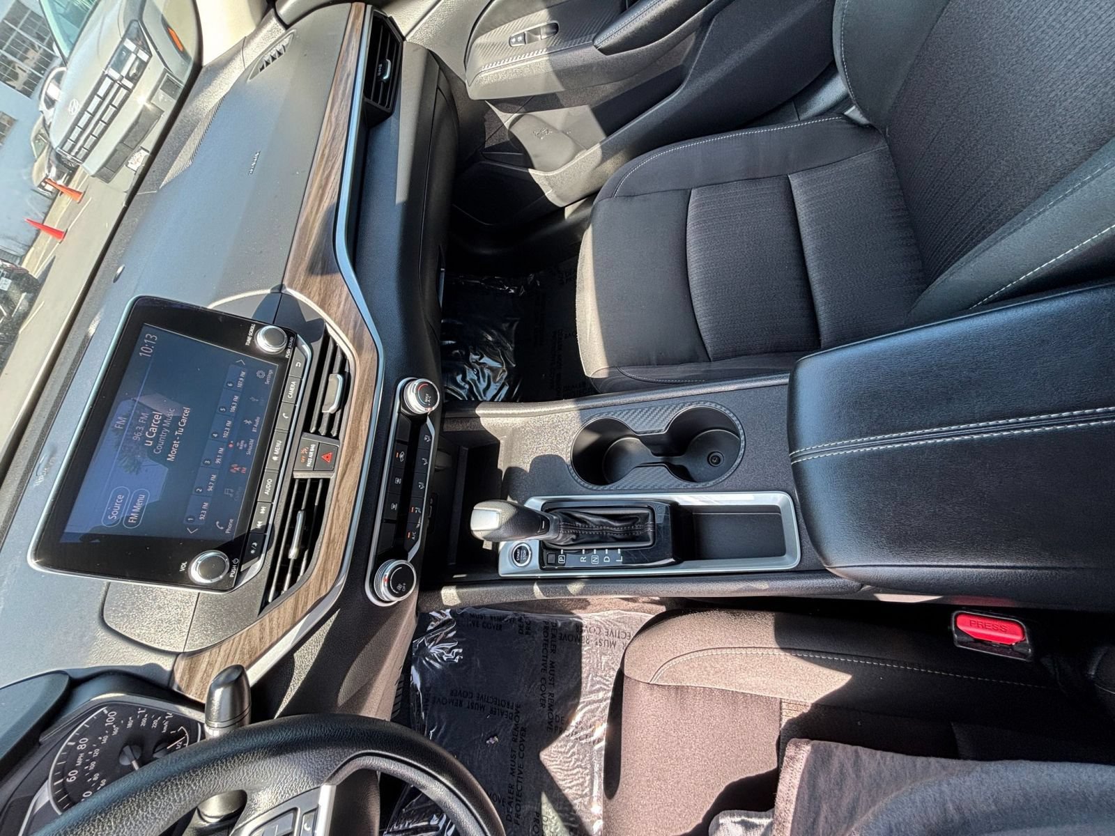 Used 2025 Nissan Altima 2.5 SV FWD image 40