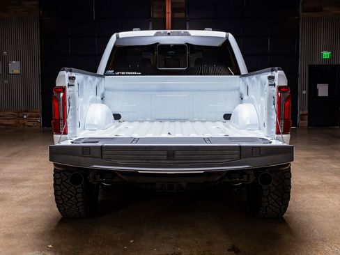 Used 2025 Ford F150 Raptor image 9