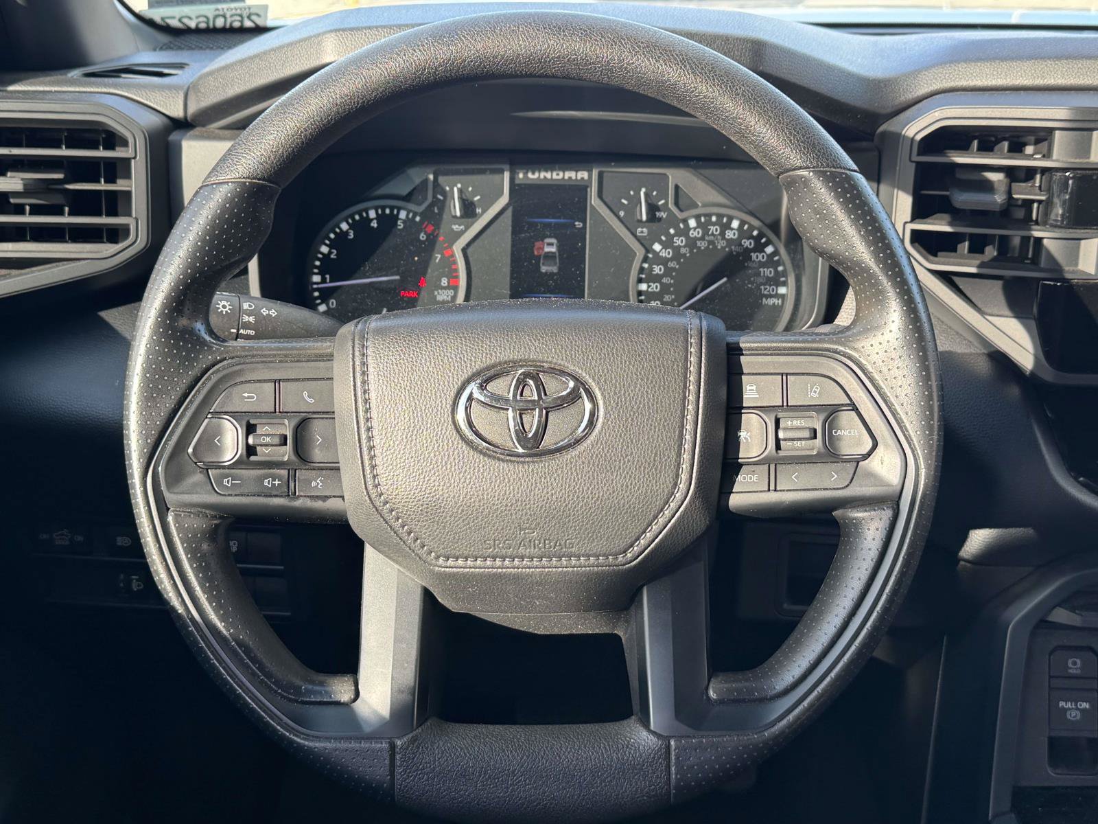 Used 2025 Toyota Tundra SR AWD/4WD image 29