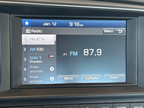 Used 2020 Hyundai Elantra SEL image 20