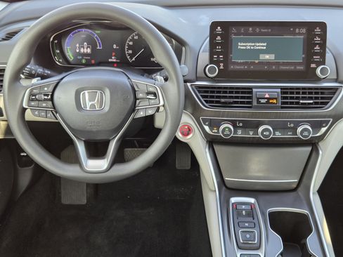 Used 2021 Honda Accord EX image 25