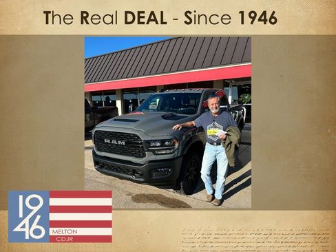 New 2025 Jeep Grand Cherokee Altitude AWD/4WD image 3