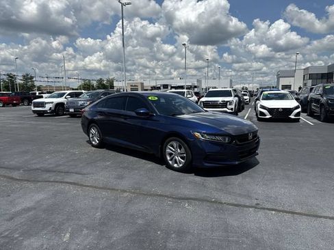 Used 2020 Honda Accord LX image 6