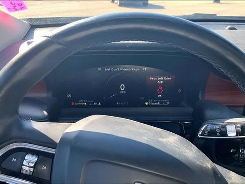 Used 2022 Lincoln Nautilus Reserve image 20