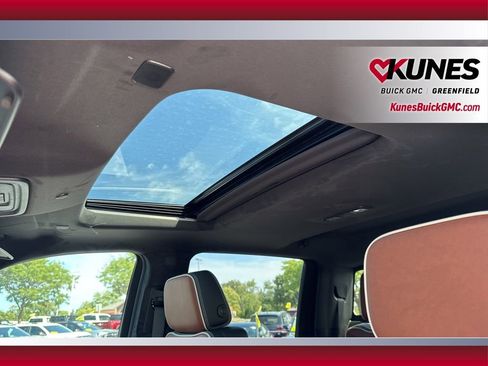 New 2025 GMC Sierra 3500 Denali Ultimate image 39