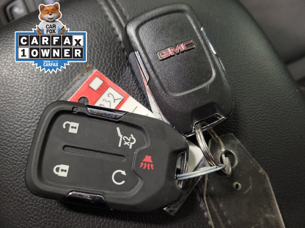 Used 2024 GMC Terrain SLE w/ Driver Convenience Package AWD/4WD image 19