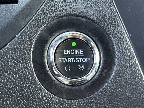 Used 2018 Ford Explorer Limited image 38