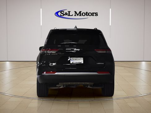 New 2026 Jeep Grand Cherokee Limited w/ Luxury Tech Group II AWD/4WD image 7