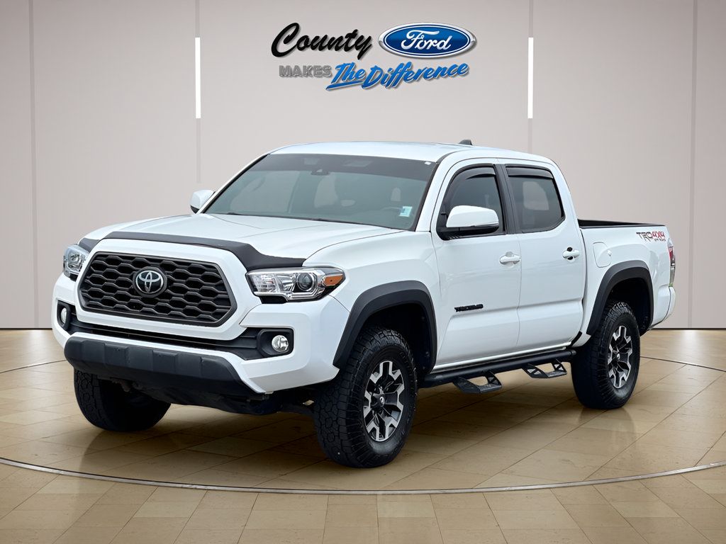 Used 2022 Toyota Tacoma TRD Off-Road w/ Technology Package AWD/4WD image 2