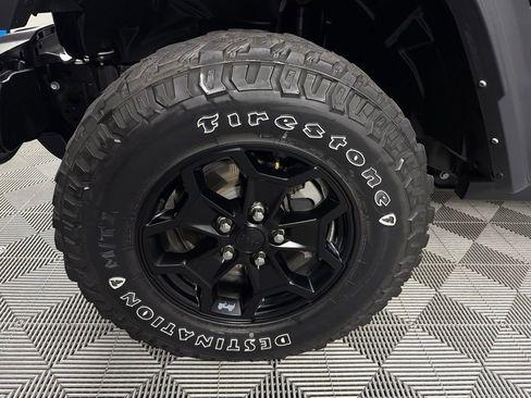 Used 2023 Jeep Wrangler Unlimited AWD/4WD image 11