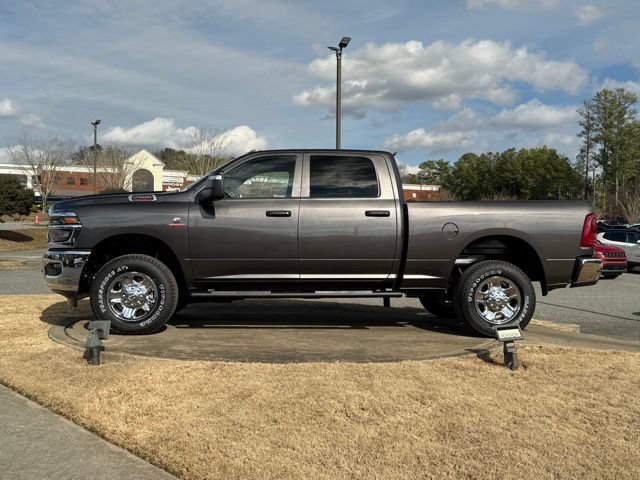 New 2026 RAM 2500 Tradesman AWD/4WD image 4