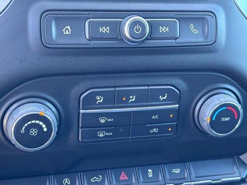 Used 2022 Chevrolet Silverado 1500 Custom RWD image 26