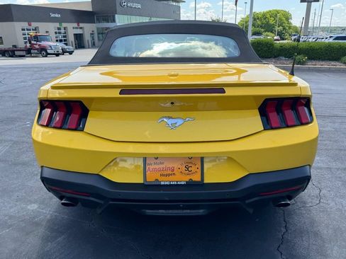 Used 2024 Ford Mustang Premium RWD image 4