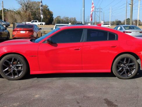 Used 2021 Dodge Charger R/T w/ Blacktop Package image 5