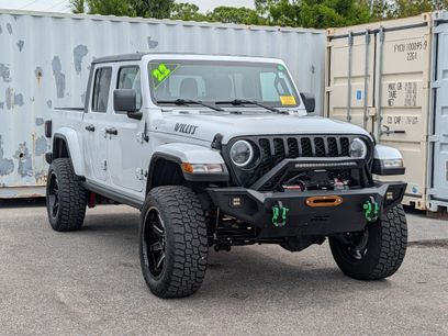 Used 2022 Jeep Gladiator Sport