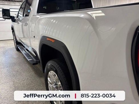 Used 2021 GMC Sierra 2500 Denali w/ Denali Ultimate Package AWD/4WD image 10