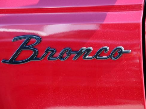 Used 2025 Ford Bronco Badlands w/ Sasquatch Package AWD/4WD image 10