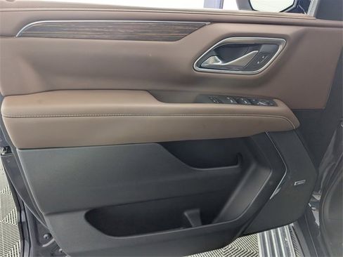 Certified 2023 Chevrolet Tahoe High Country w/ Premium Package 2 image 14